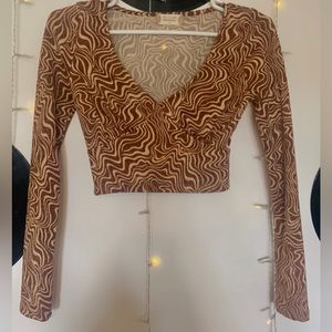 Altard State Long Sleeved Crop Top